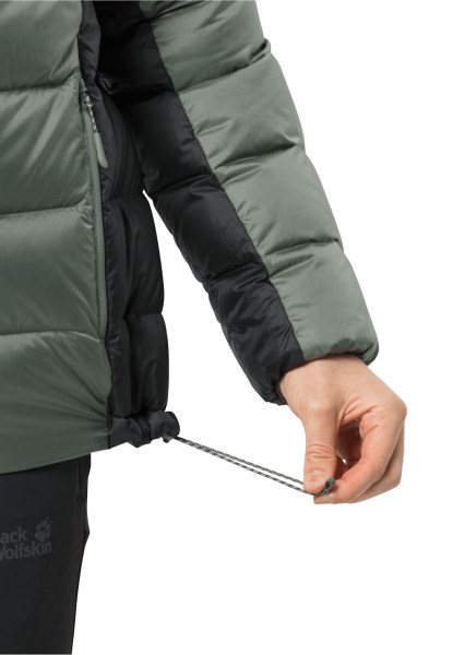 Hedge Green Nebelhorn Trekt Hoody Aan Van Het Merk Jack Wolfskin