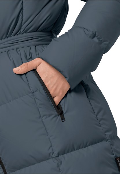 Beste Leisteenblauwe Bevroren Lakjas Met Jack Wolfskin