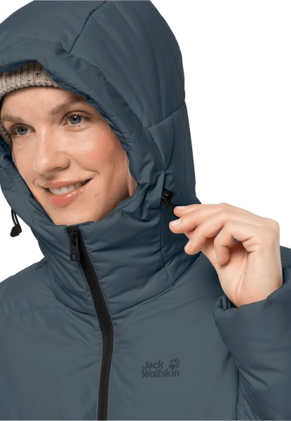 Beste Leisteenblauwe Bevroren Lakjas Met Jack Wolfskin