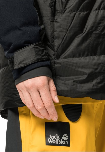 Jack Wolfskin 1995 Serie Koksjack Met Zwarte Mode
