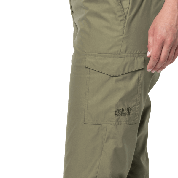 Kaki Nieuwe Jack Wolfskin Damesbroek Aan Het Meer