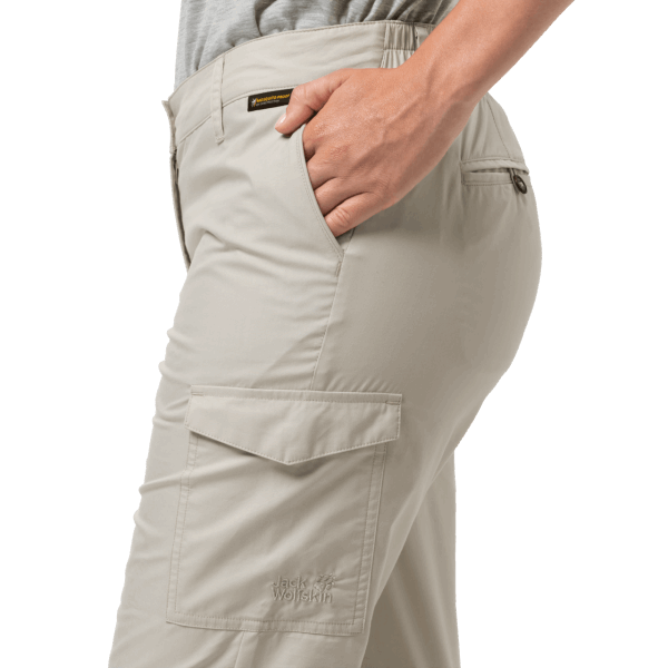 Stoffige Grijze Fashion Damesbroek Aan Het Meer Jack Wolfskin